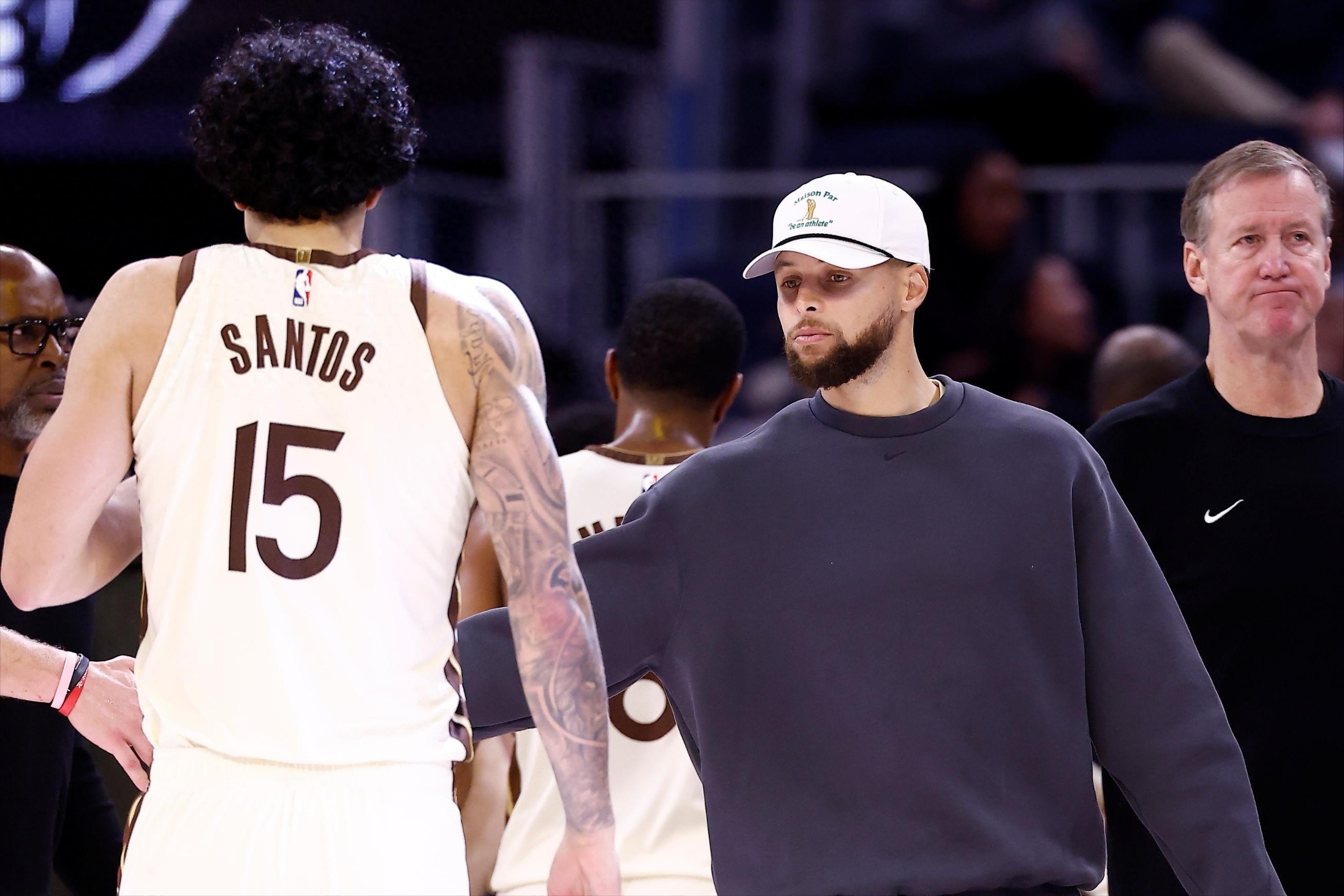 开云体育移动版-苦吞21分大逆转，勇士虽败犹荣！1.93亿豪阵伤缺库里自嘲康复兄弟